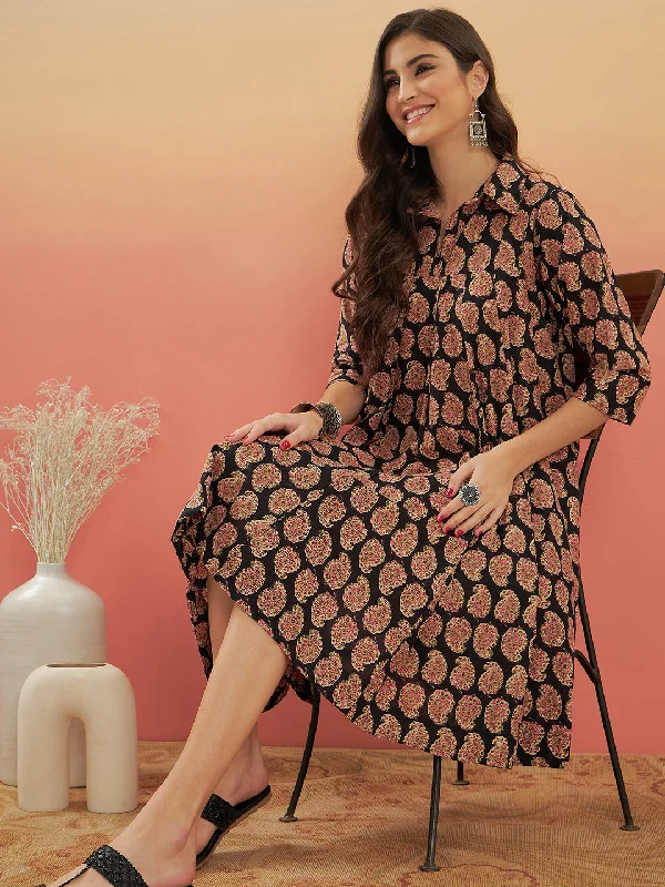 InWeave Women's Black Small Paisley Kalamkari Flared Dress