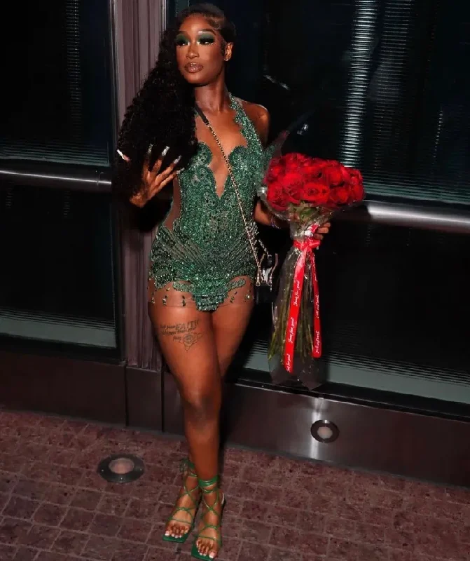 Sexy Green Prom Dress For Woman See Through Rhinestone African Party Gowns Vestidos De Graduación Black Girls Birthday Outfit Sexy Green Prom Dress For Woman See Through Rhinestone African Party Gowns Vestidos De Graduación Black Girls Birthday Outfit