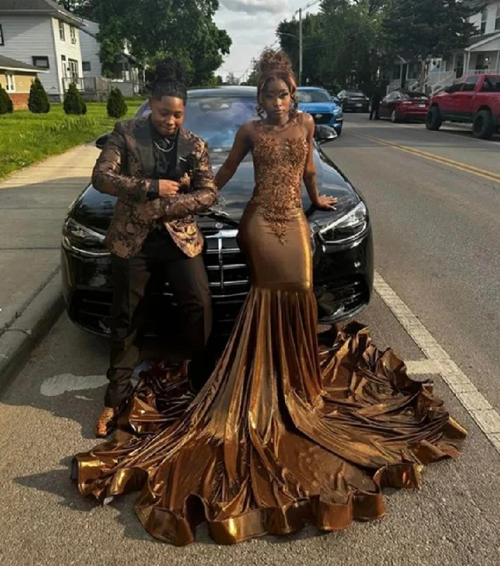 Sparkly Gold Diamonds Long Prom Dress 2024 Beads Crystals Rhinestones Court Train Glitter Birthday Party Wedding Reception Sparkly Gold Diamonds Long Prom Dress 2024 Beads Crystals Rhinestones Court Train Glitter Birthday Party Wedding Reception