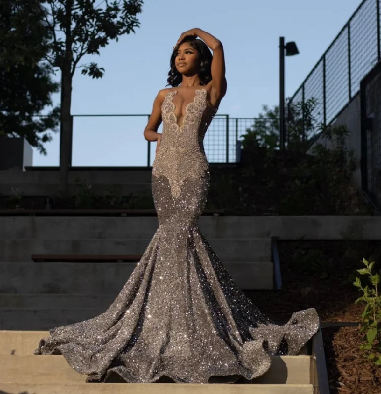 Impressive Silver Rhinestones Sequin Prom Dresses For Black Girls O Neck Beaded Mermaid Cocktail Dress Formal Occasion Gown Impressive Silver Rhinestones Sequin Prom Dresses For Black Girls O Neck Beaded Mermaid Cocktail Dress Formal Occasion Gown