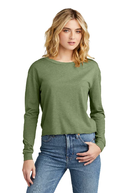 District Womens Perfect Tri Midi Long Sleeve Crewneck T-Shirt - Military Green Frost Print Jacquard Patchwork District Womens Perfect Tri Midi Long Sleeve Crewneck T-Shirt - Military Green Frost Print Jacquard Patchwork