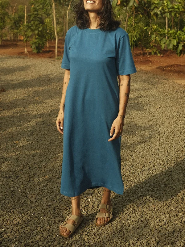 Meadow Escape Tee Dress Blue Tunics Spring floral